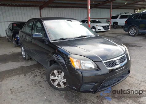 2010 Kia Rio Lx z USA, uszkodzony, nr VIN KNADH4A3XA6645311